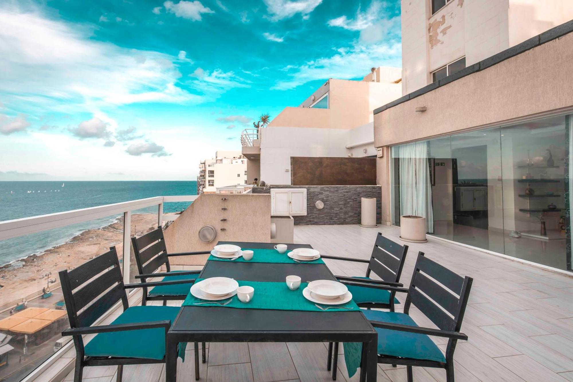 Oceanfront 3Br Penthouse Luxury & Views In Sliema Daire Dış mekan fotoğraf